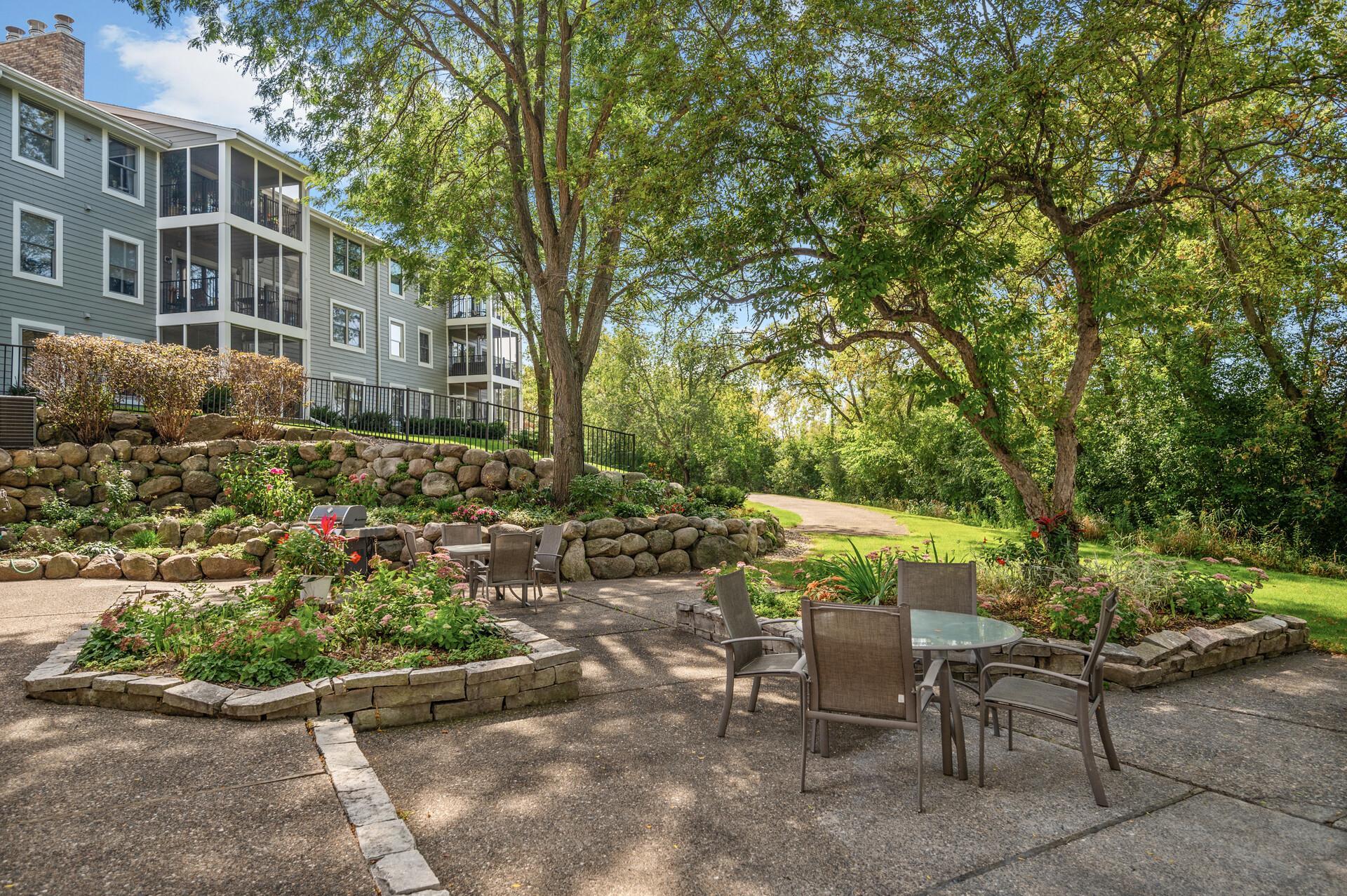 3020 St Albans Mill Road, Unit 210 Minnetonka, MN 55305 - Photo 31 of 59 Gallery Image 31