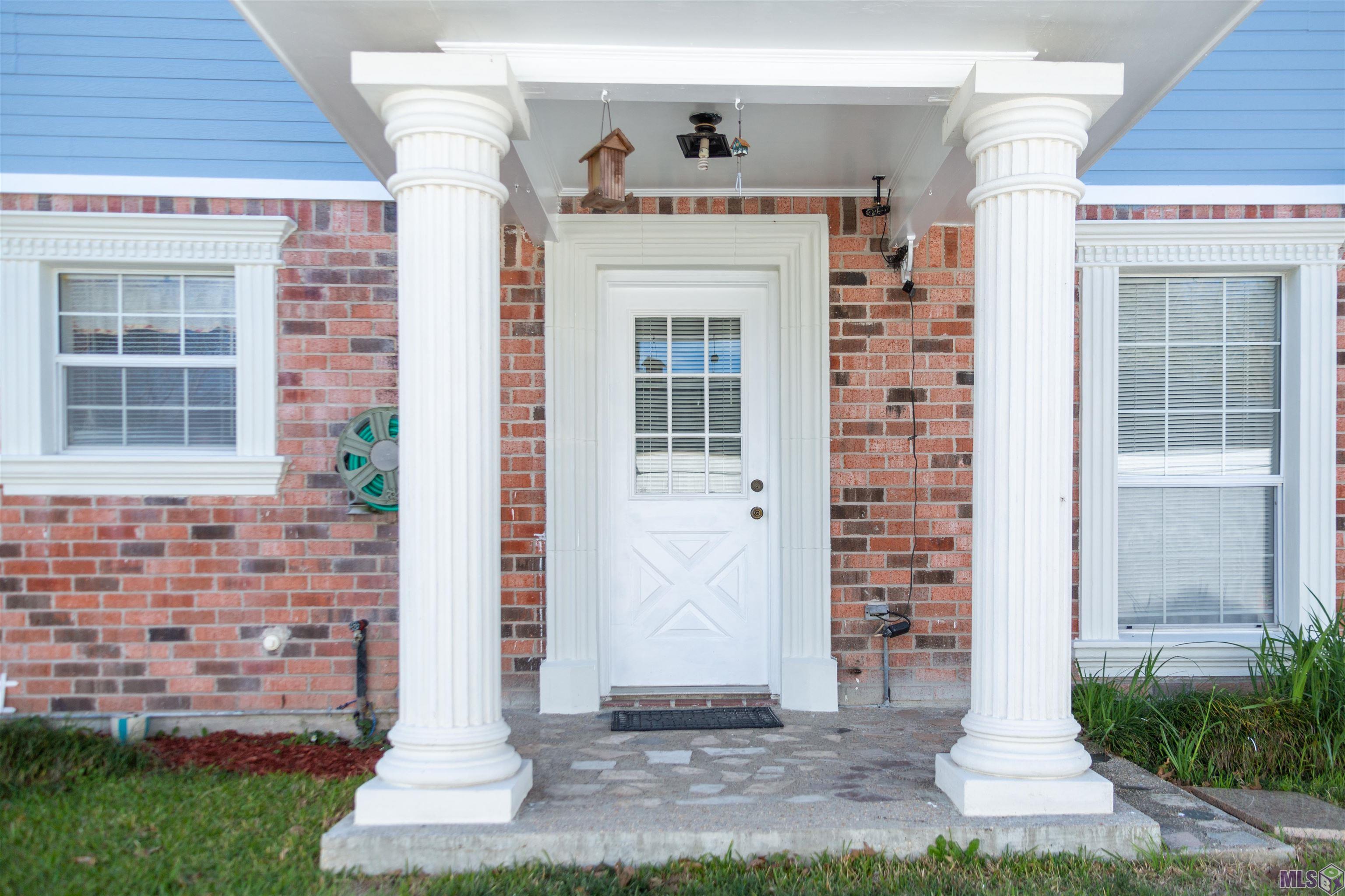 SIDE ENTRANCE