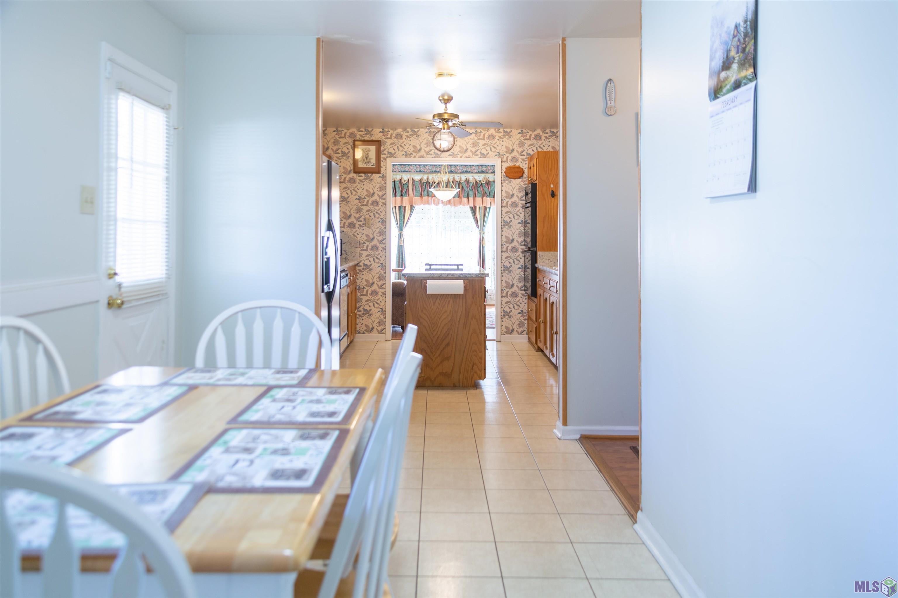 16839 Monitor Avenue Baton Rouge, LA 70817 - Photo 10 of 30 BREAKFAST AREA