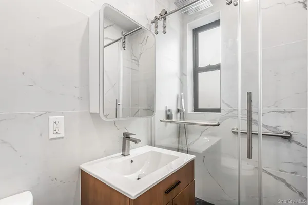 $499,000 | 9876 Queens Boulevard, Unit 6L | Rego Park