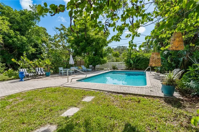 $435,000 | 2332 20th Avenue, Vero Beach, FL 32960