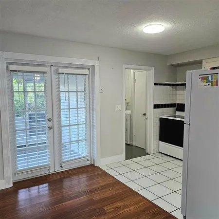 $2,300 | 9469 Southwest 52nd Court, Cooper City, FL 33328