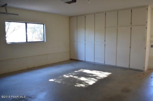 425 Buckskin Road Prescott, AZ 86301 - Photo 19 of 24 a view of an empty room with a window
