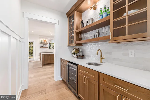 $1,650,000 | 409 West Butler Pike, Ambler, PA 19002