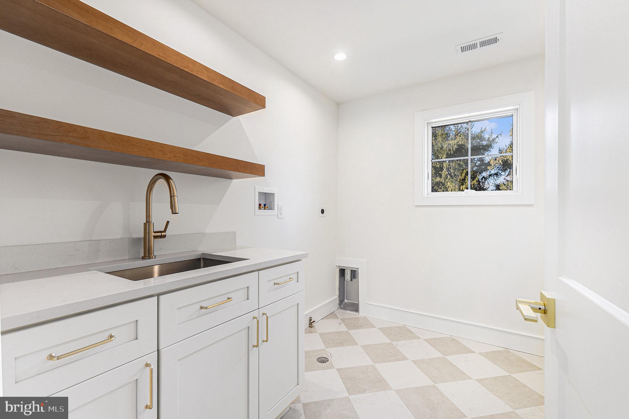 409 West Butler Pike Ambler, PA 19002 - Photo 24 of 39