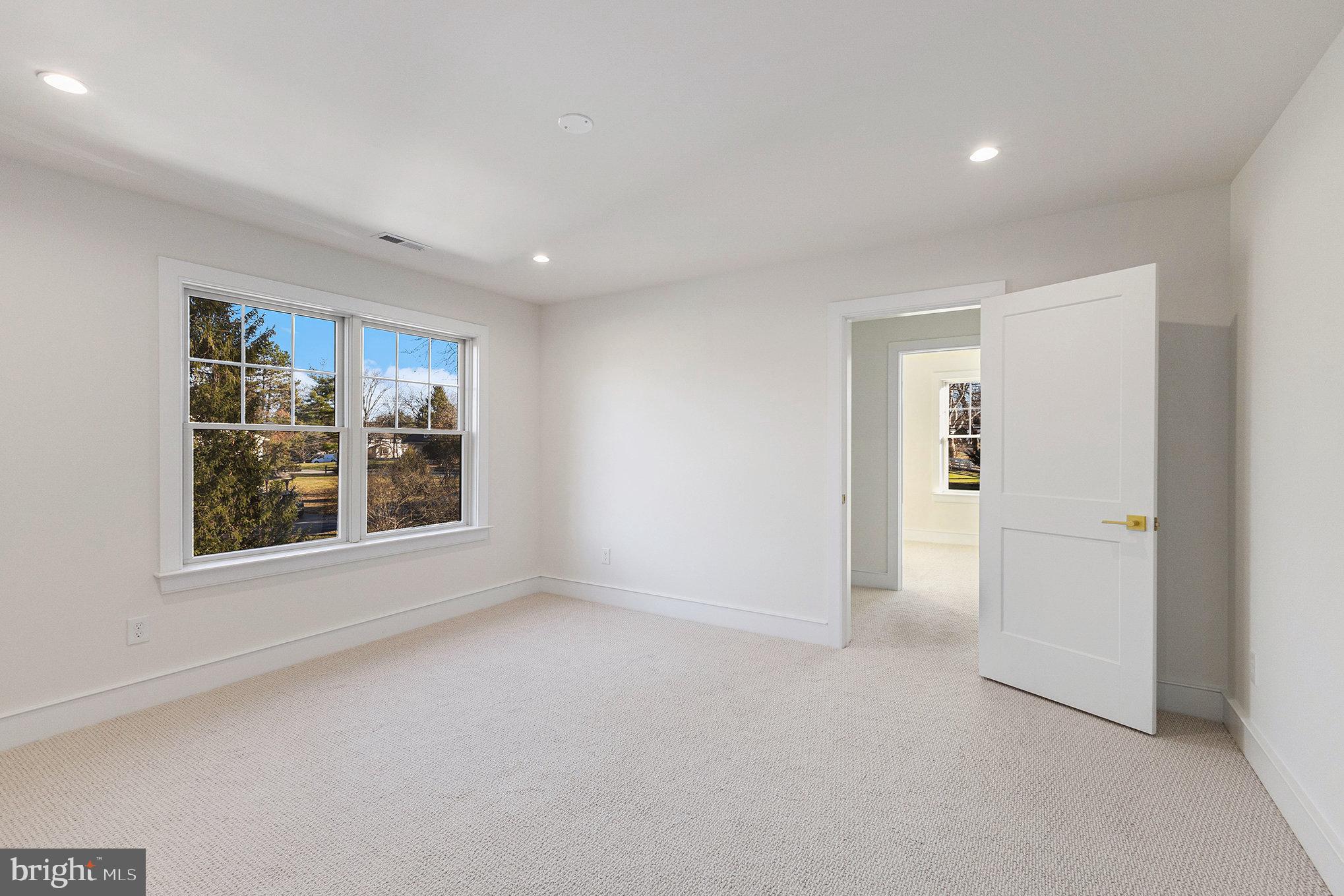 409 West Butler Pike Ambler, PA 19002 - Photo 31 of 39