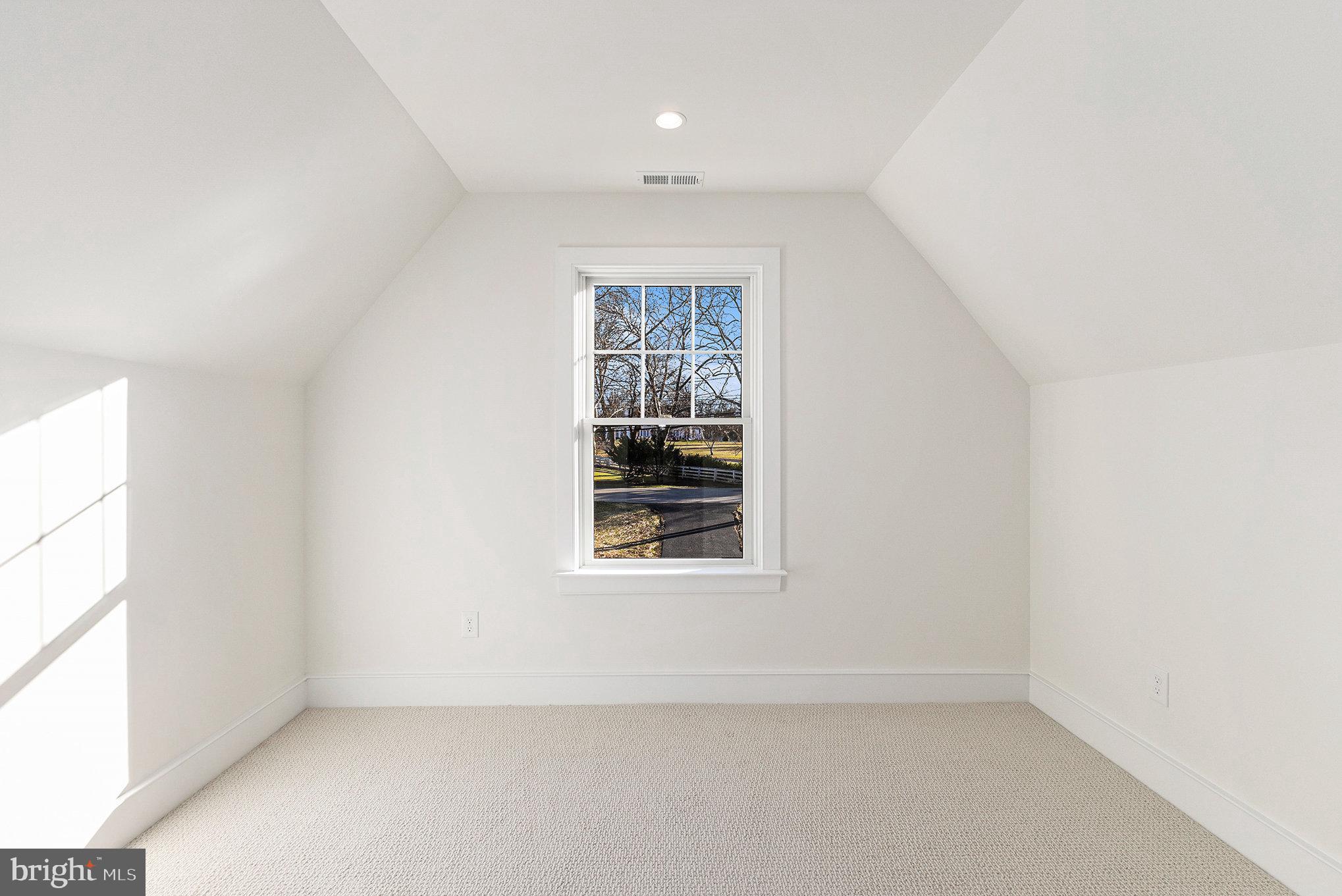 409 West Butler Pike Ambler, PA 19002 - Photo 32 of 39