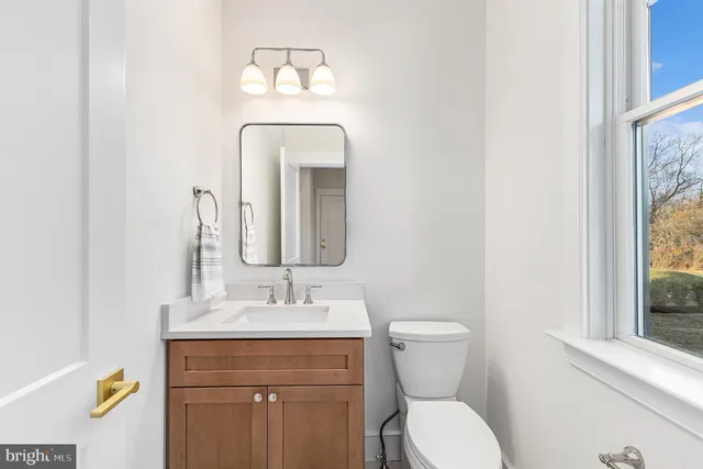 $1,650,000 | 409 West Butler Pike, Ambler, PA 19002