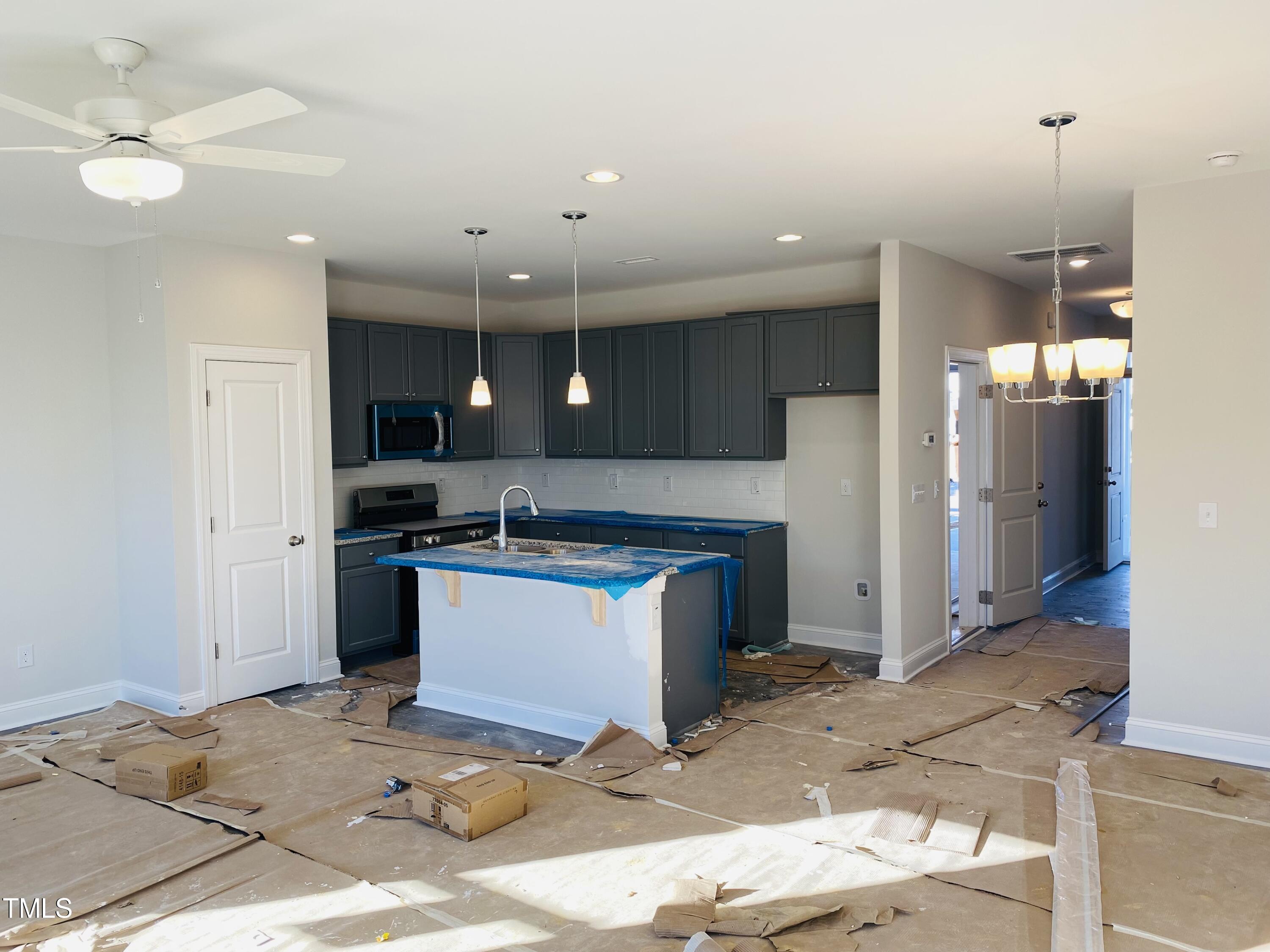 703 Putney Hl Road Zebulon, NC 27597 - Photo 2 of 5 180 Kitchen