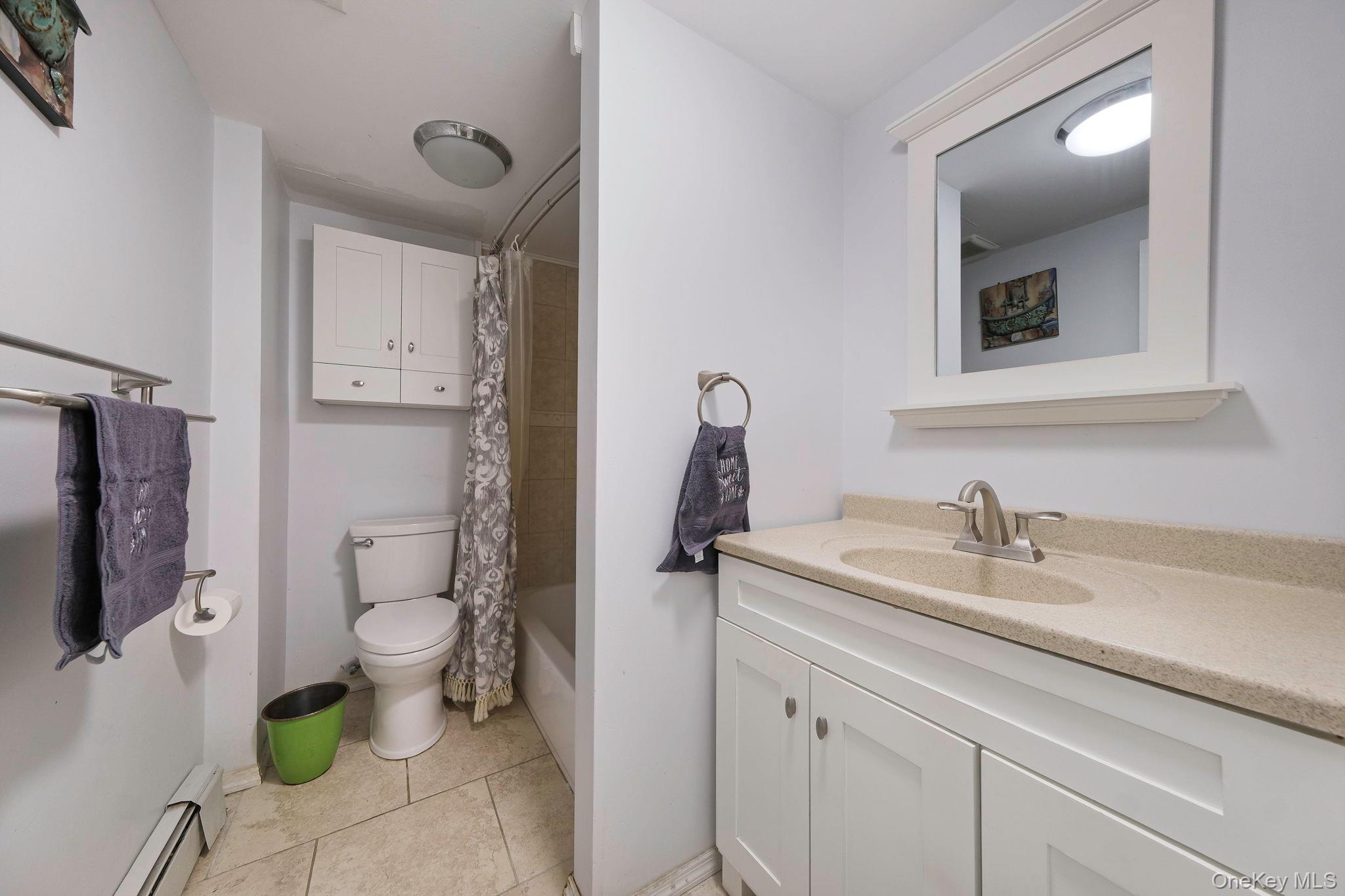 454 Hawkins Road Selden, NY 11784 - Photo 22 of 37