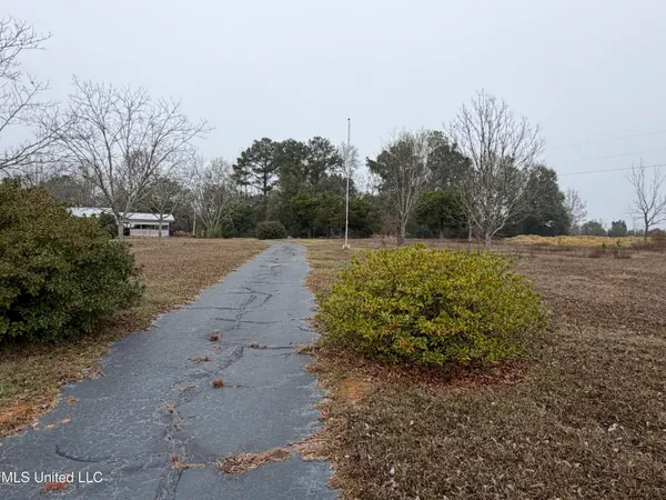 $221,000 | 1179 Bexley Church Road, Lucedale, MS 39452