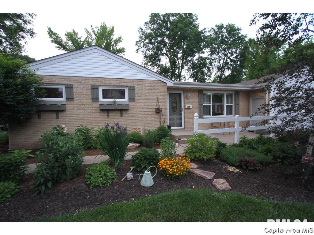 1525 Cherry Road Springfield, IL 62704 - Photo 1 of 36 Gallery Image 1