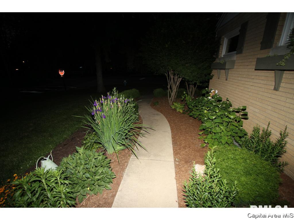 1525 Cherry Road Springfield, IL 62704 - Photo 35 of 36 Gallery Image 35