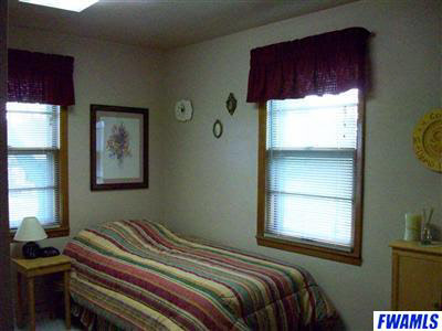 12262 Leo Road Fort Wayne, IN 46845 - Photo 7 of 11