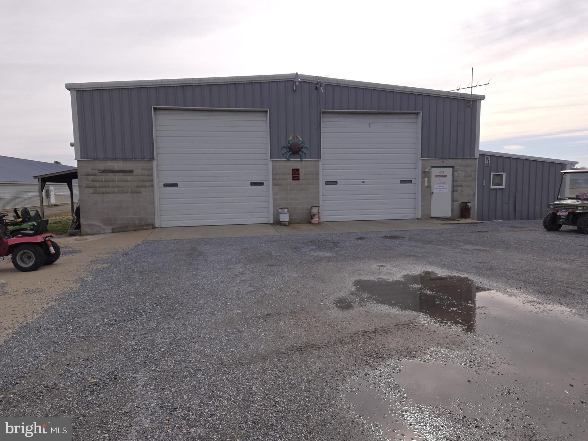 21498 Dover Bridge Road Preston, MD 21655 - Photo 25 of 33 a view of a car garage