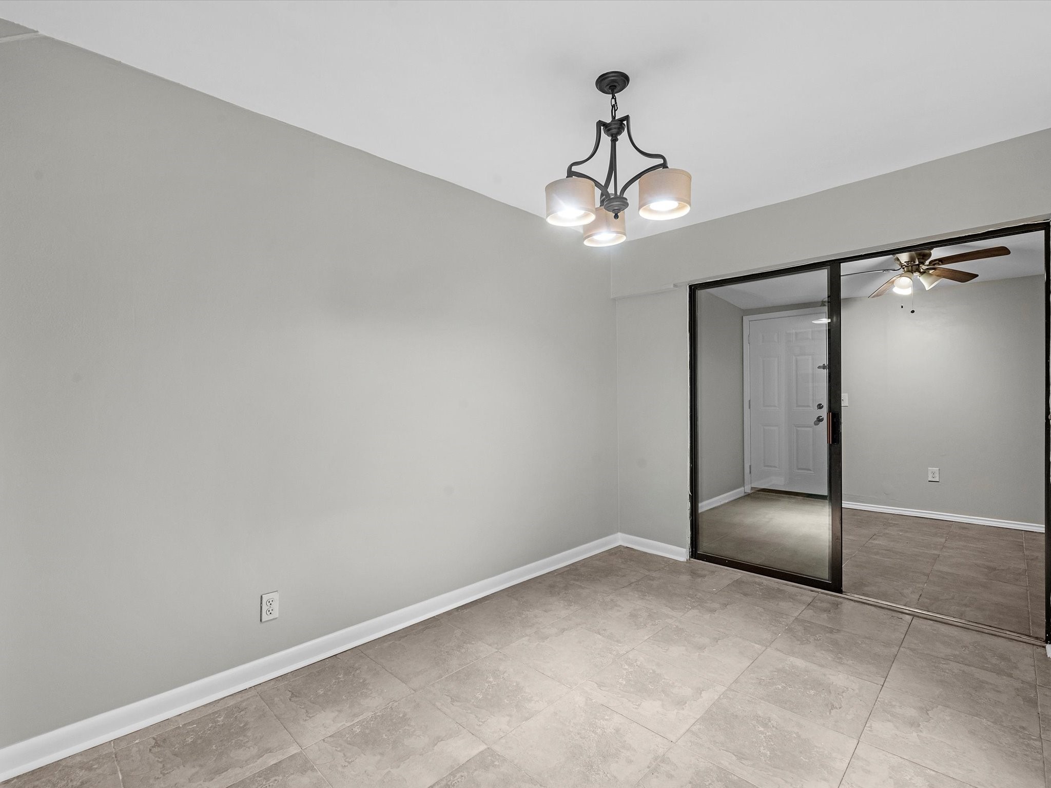 2647 Marilee Lane Houston, TX 77057 - Photo 14 of 26 a view of an empty room