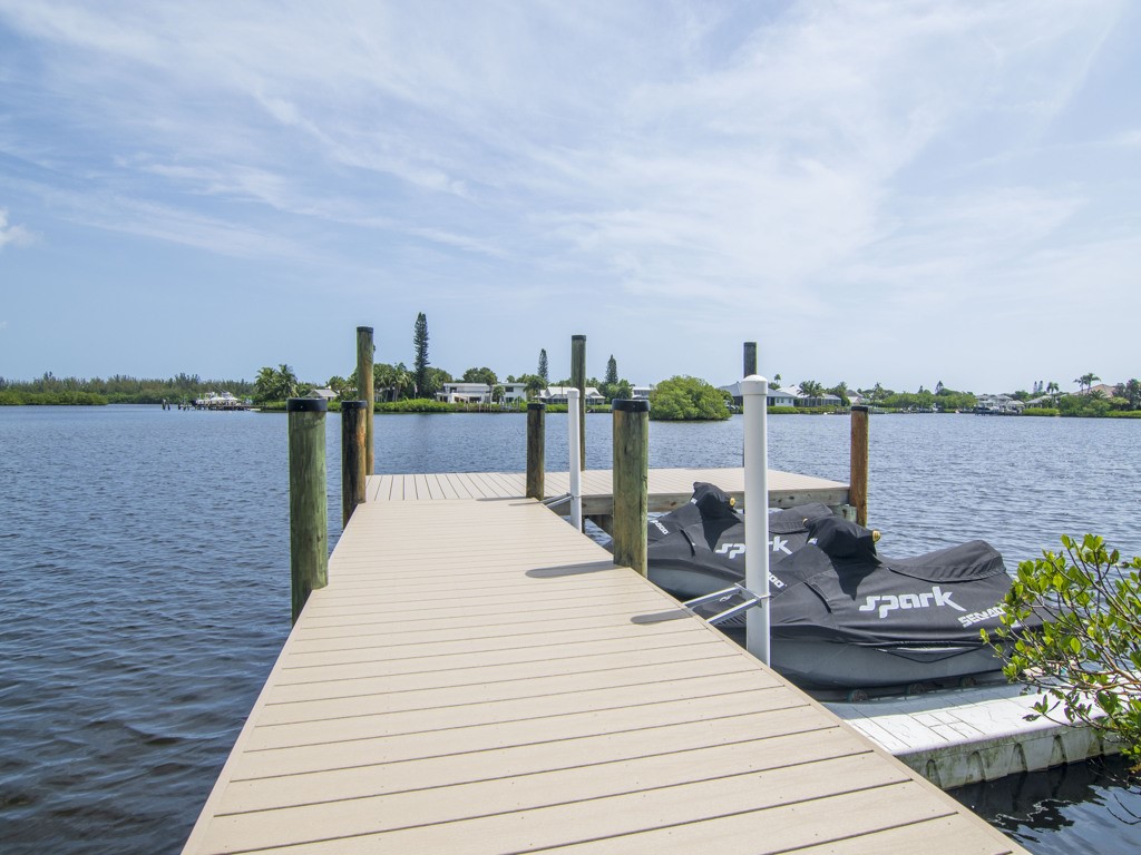 215 Live Oak Road Vero Beach, FL 32963 - Photo 30 of 36