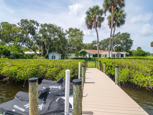 $12,000 | 215 Live Oak Road, Vero Beach, FL 32963