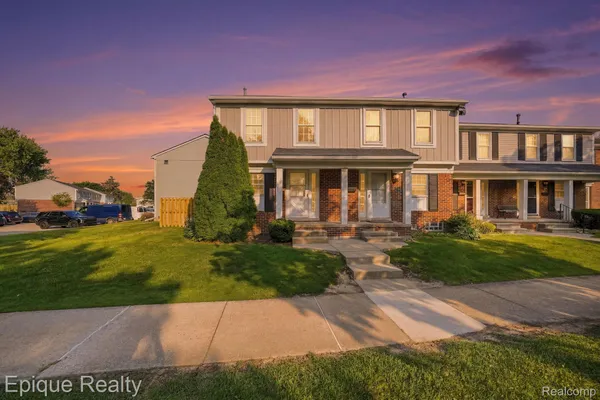 $185,000 | 36412 Park Pl Drive, Sterling Heights, MI 48310