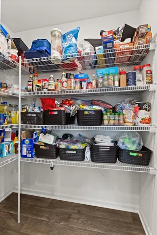 $399,900 | 6616 Hadrian Drive, Joliet, IL 60431