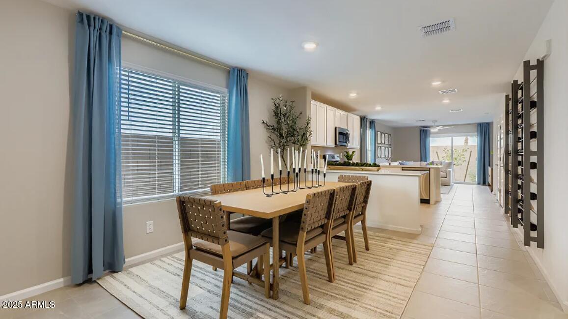 9619 West Piccadilly Road Avondale, AZ 85392 - Photo 5 of 16 Dining