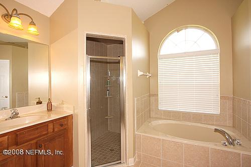 10941 Torrin Road Jacksonville, FL 32221 - Photo 9 of 10 Master Bath
