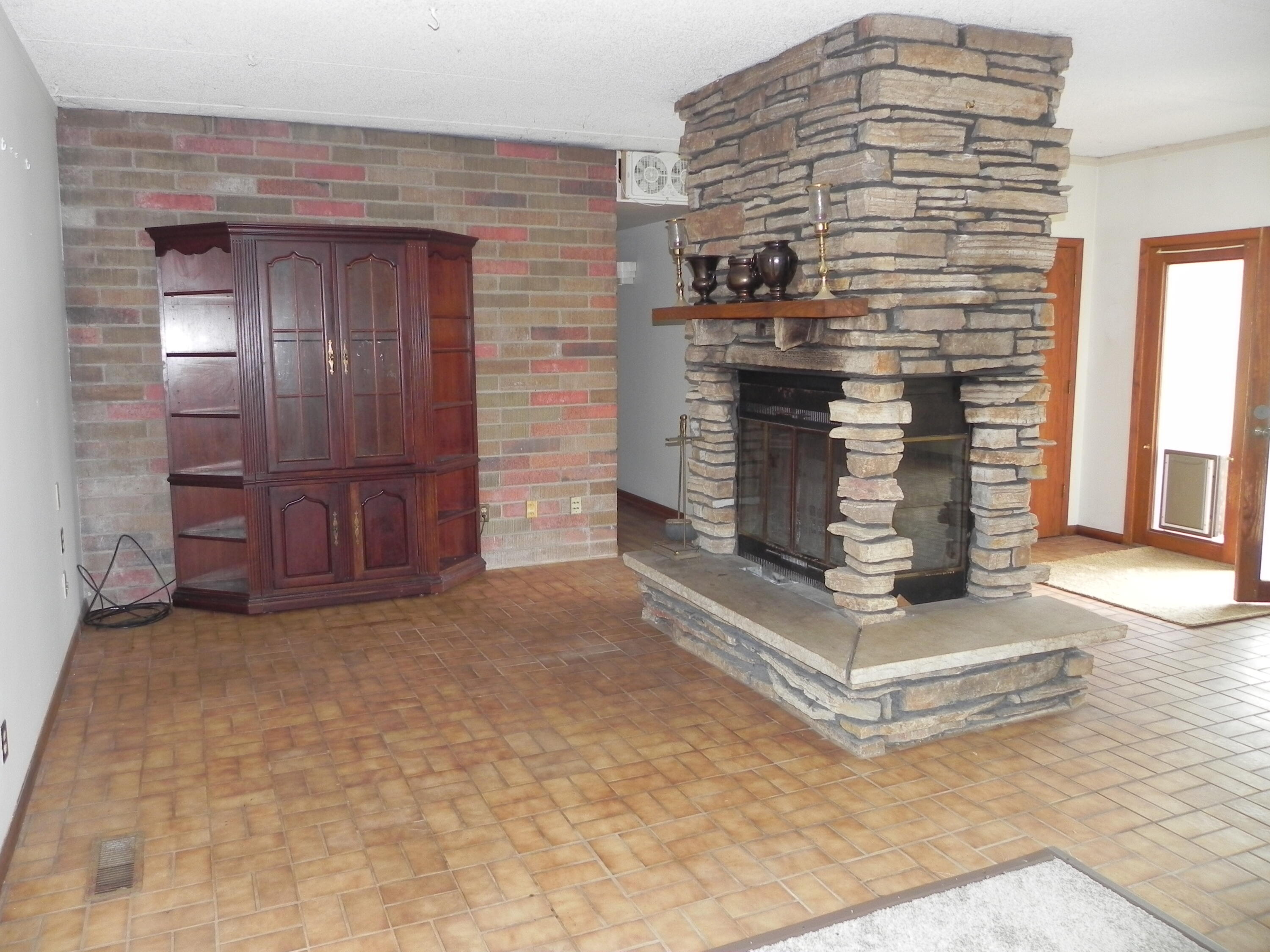 W853 Kiel Road Calumet, WI 53061 - Photo 8 of 28 DSCN4576