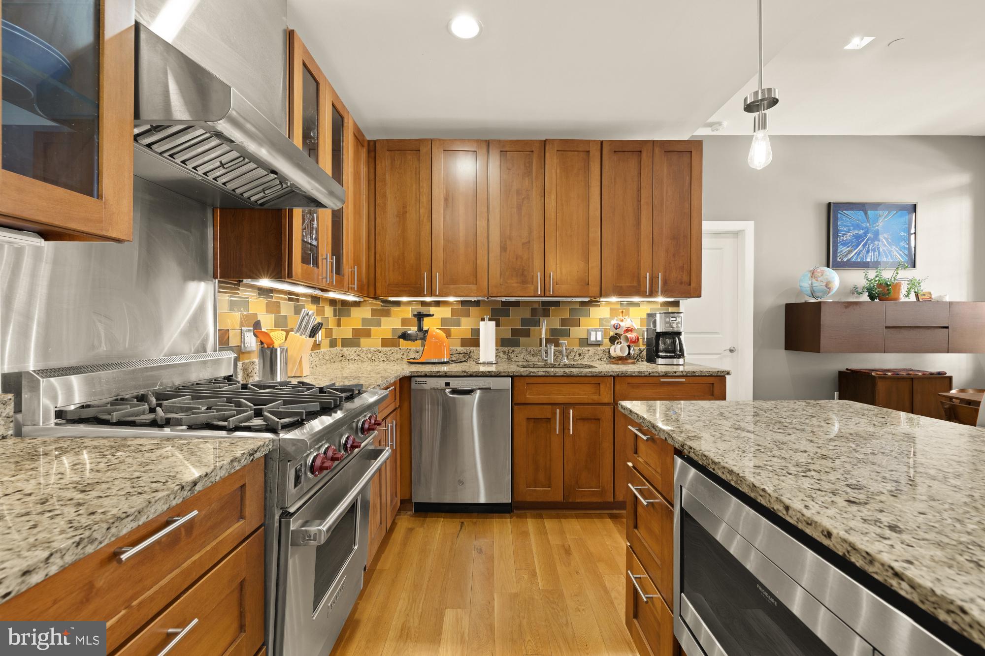 215 I Street Northeast, Unit 311 Washington, DC 20002 - Photo 9 of 38