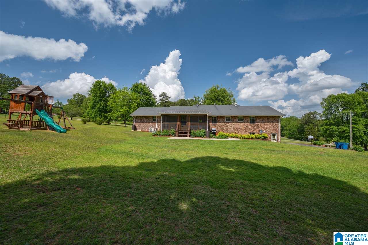 281 Meadow Trail Warrior, AL 35180 - Photo 5 of 33