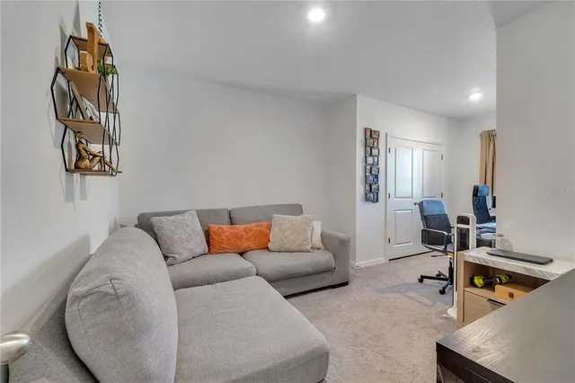 $2,200 | 2916 Peony Pr Lane, Wesley Chapel, FL 33543