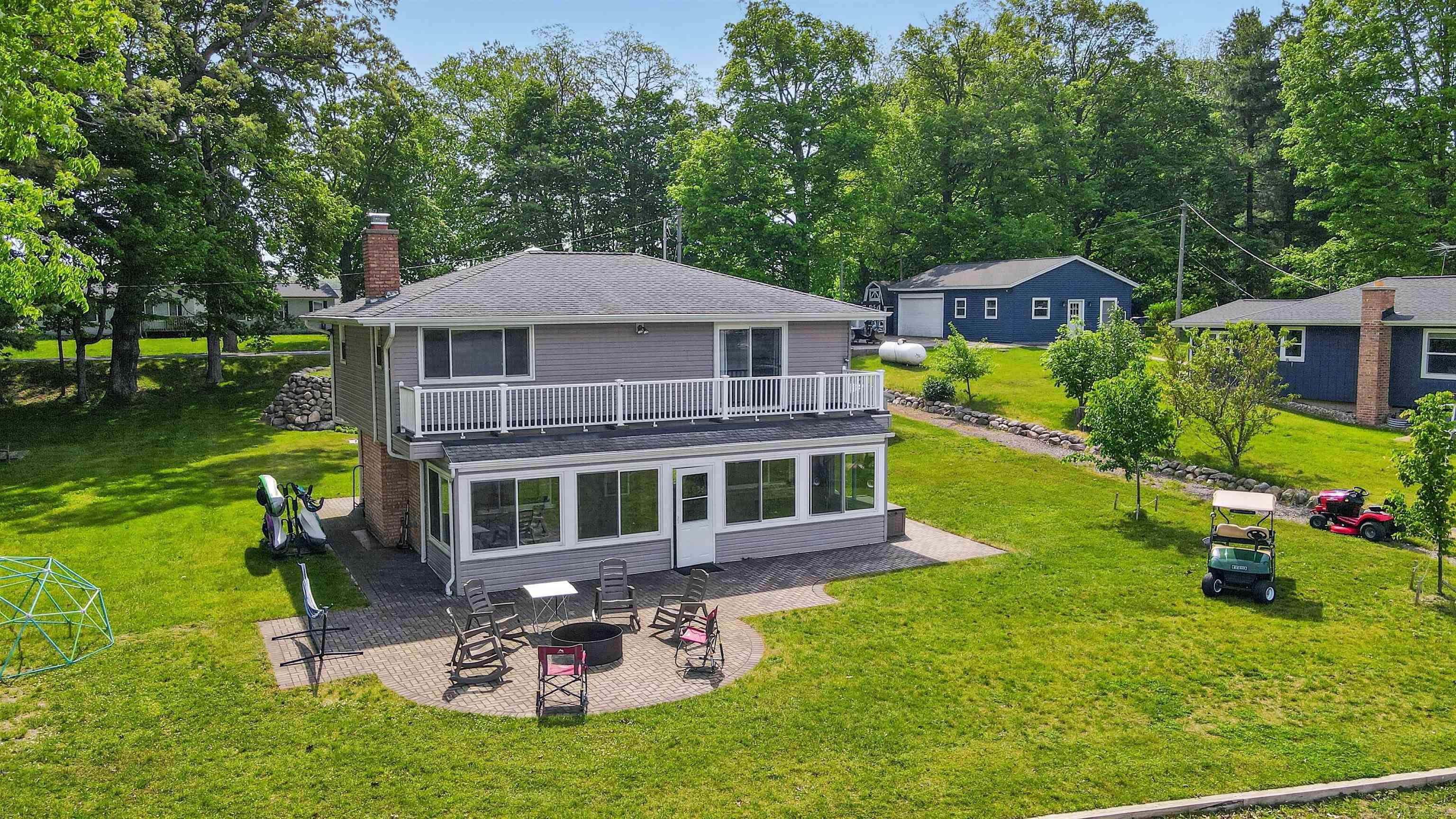 86804 60th Street Decatur, MI 49045 - Photo 1 of 27