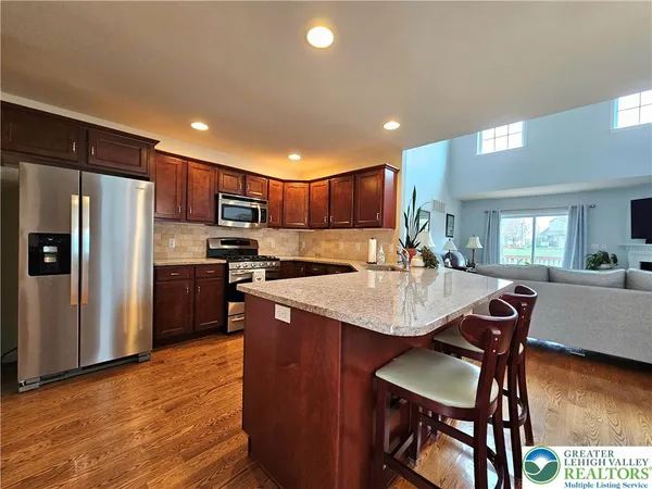 $439,900 | 805 Fieldstone Trail, Easton, PA 18040