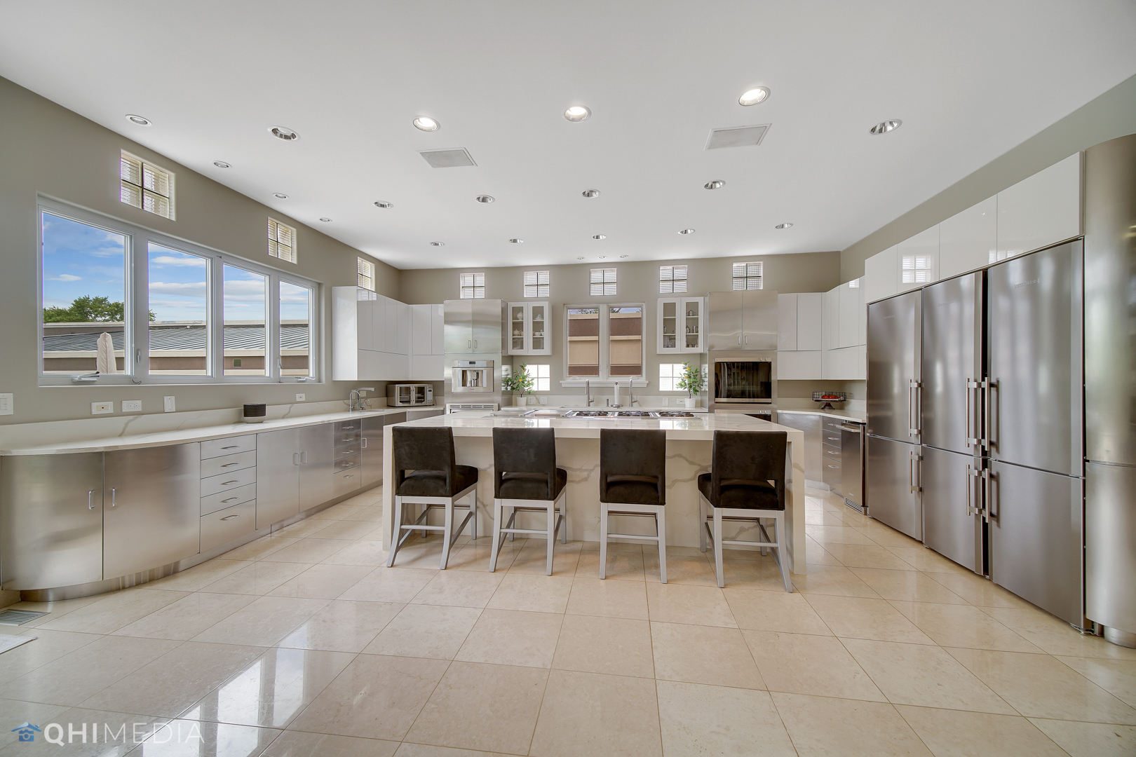 Undisclosed Address Oak Brook, IL 60523 - Photo 14 of 65