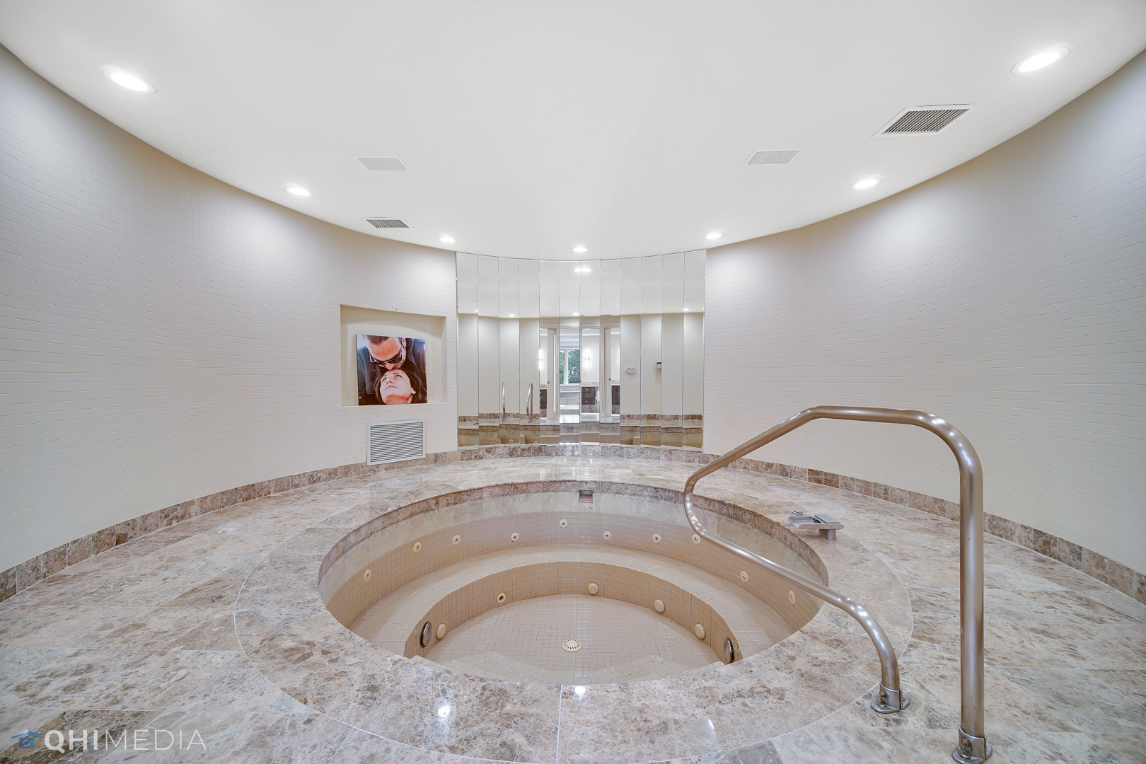 Undisclosed Address Oak Brook, IL 60523 - Photo 20 of 65