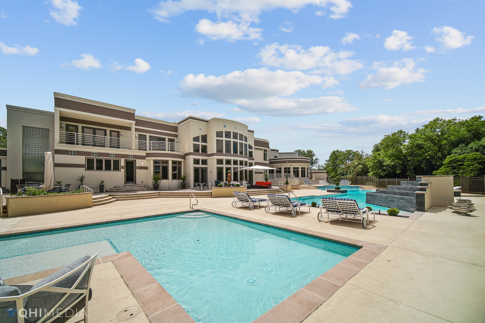 Undisclosed Address Oak Brook, IL 60523 - Photo 40 of 65