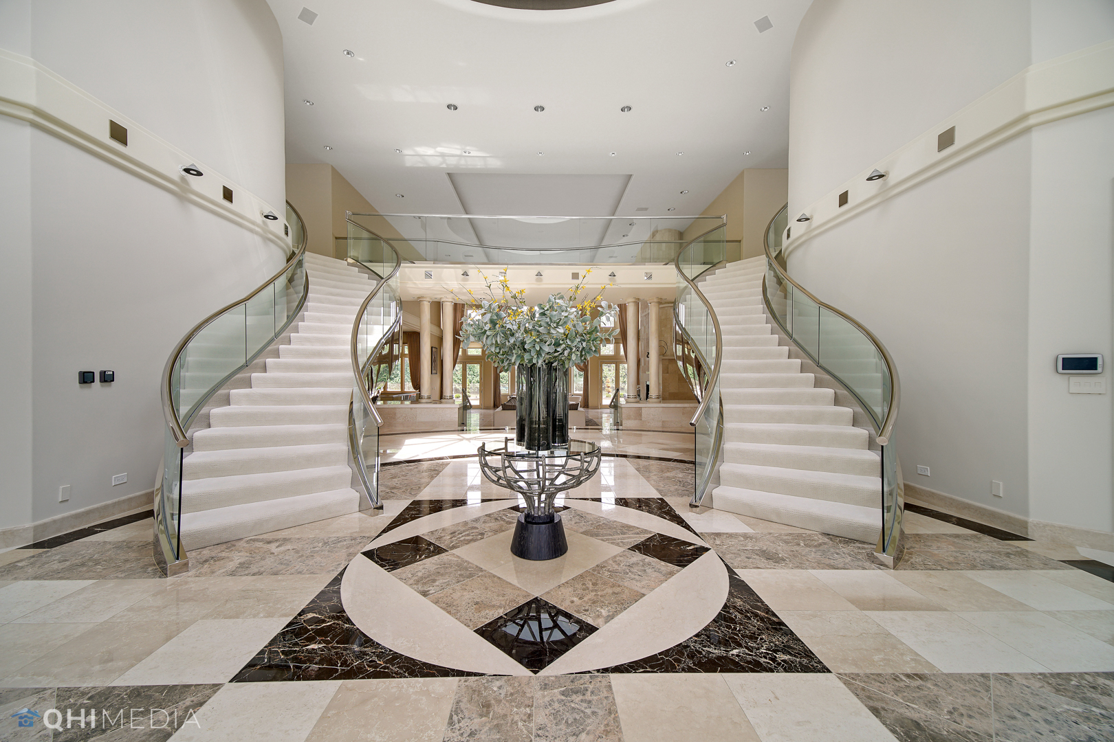 Undisclosed Address Oak Brook, IL 60523 - Photo 6 of 65