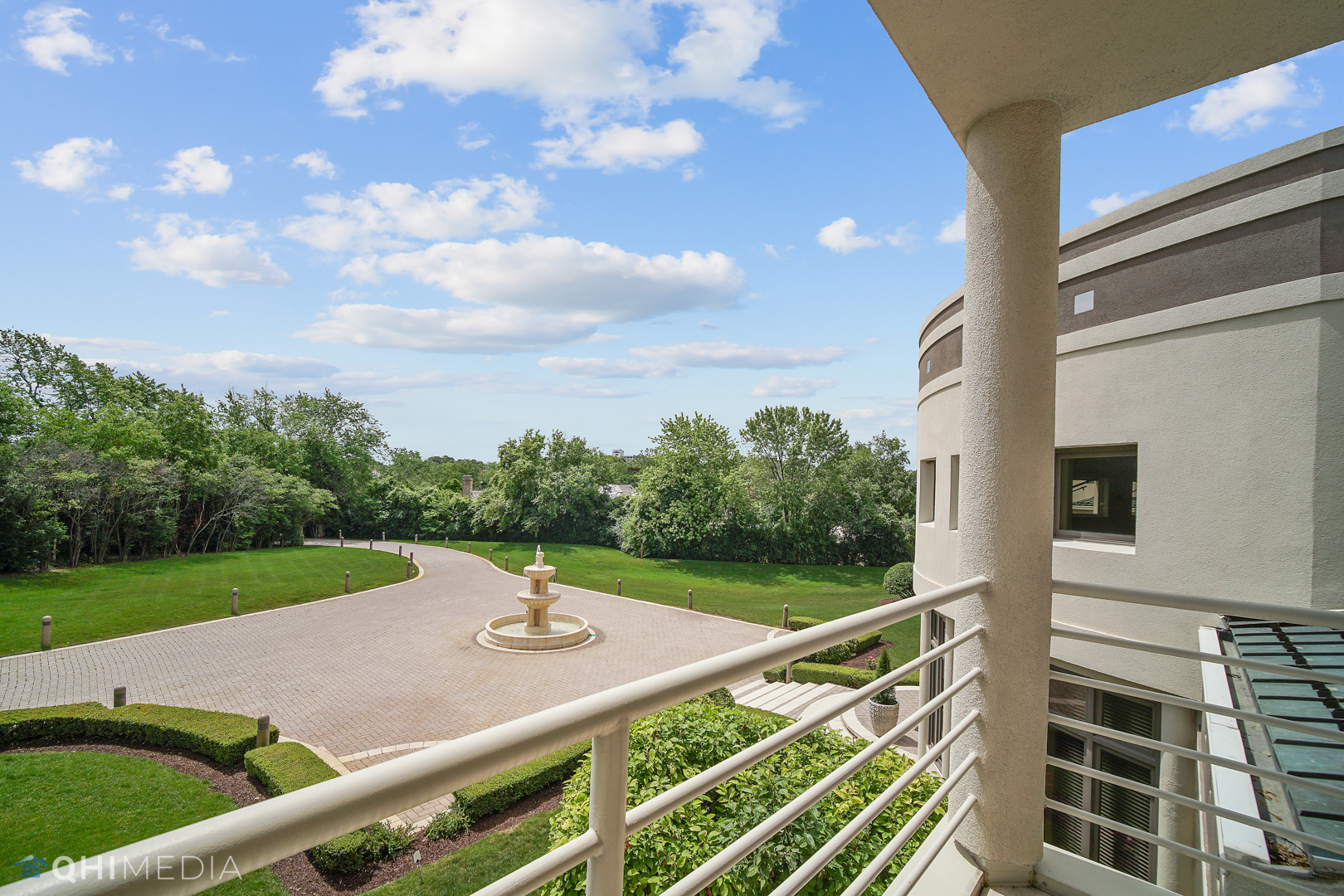 Undisclosed Address Oak Brook, IL 60523 - Photo 63 of 65 a view of a back yard