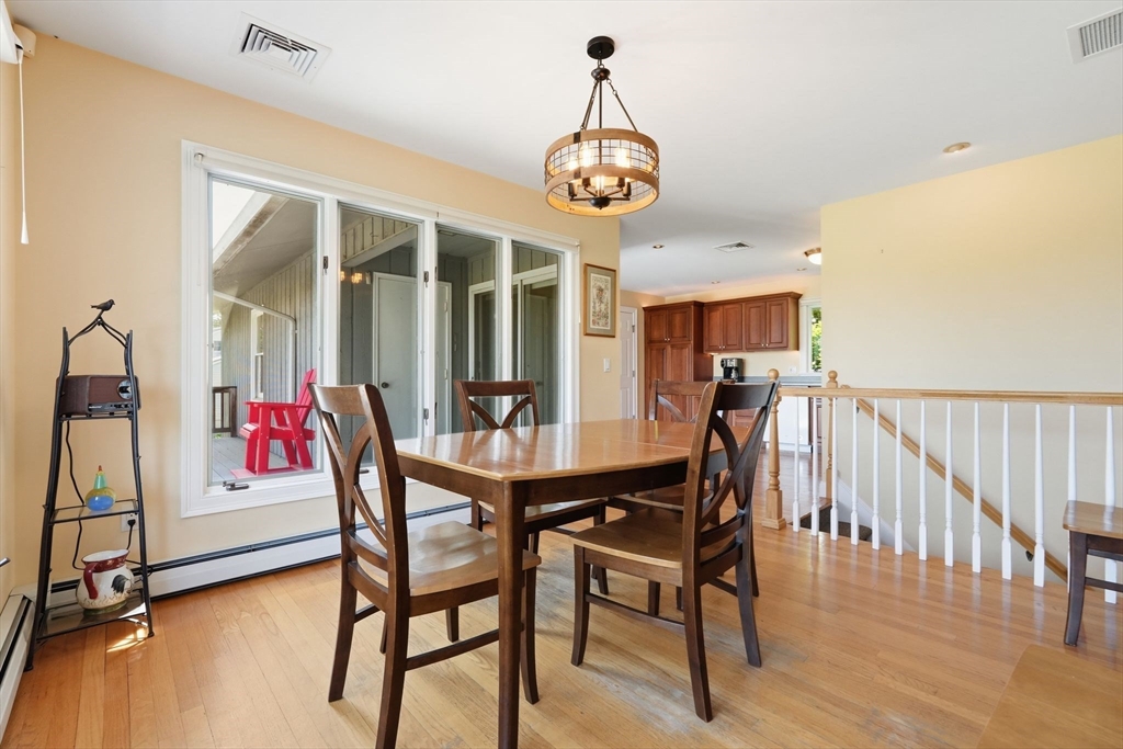 54 Sawmill Plain Road Deerfield, MA 01373 - Photo 10 of 42