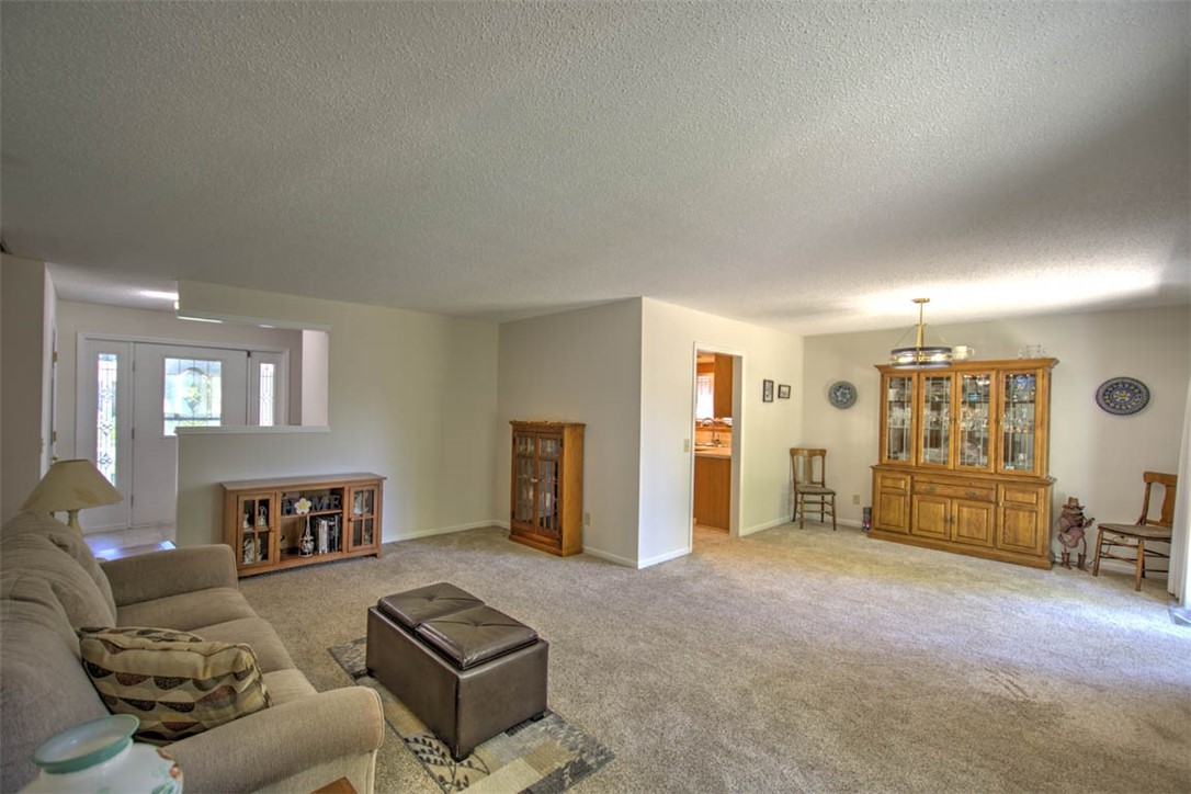 4653 Redbud Court Decatur, IL 62526 - Photo 6 of 30