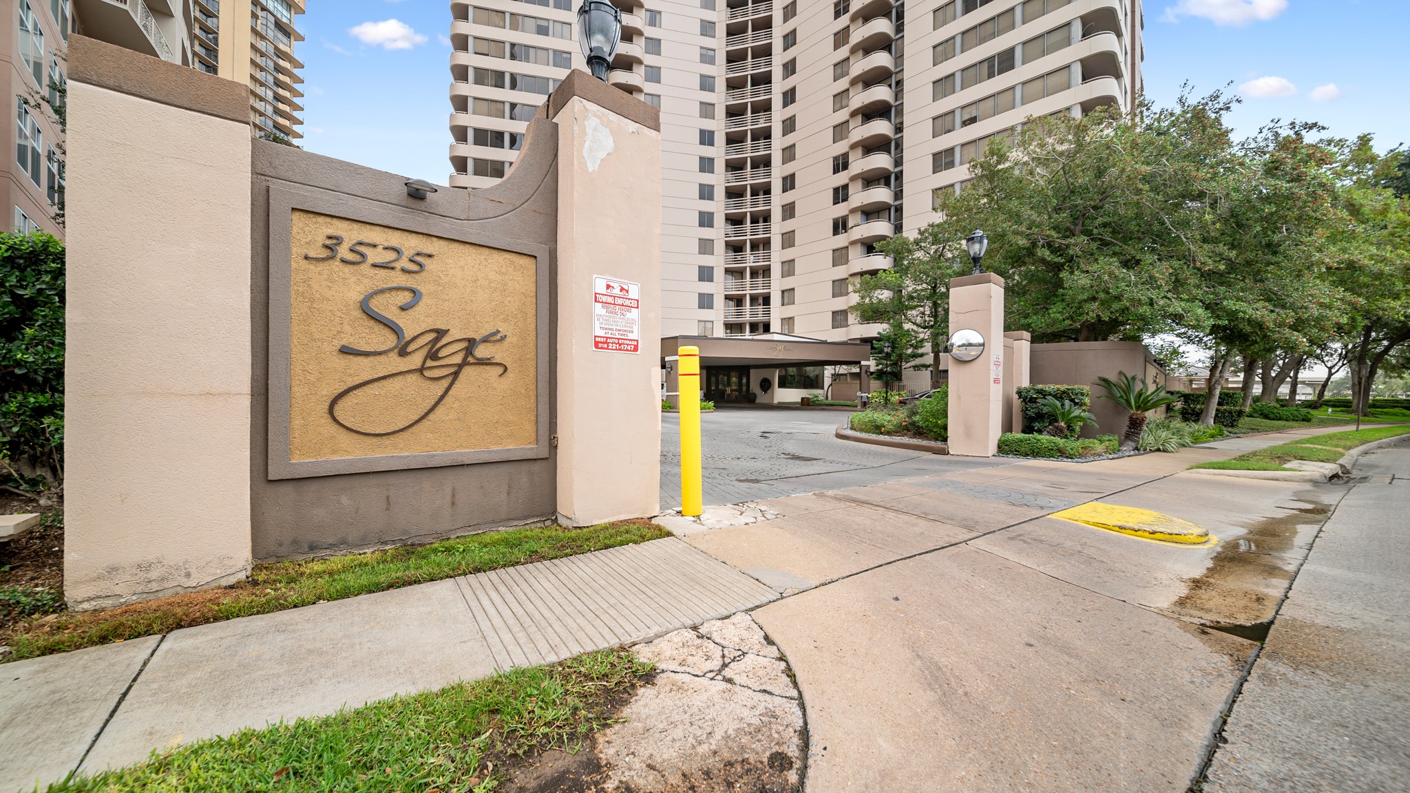 3525 Sage Road, Unit 1012 Houston, TX 77056 - Photo 14 of 15
