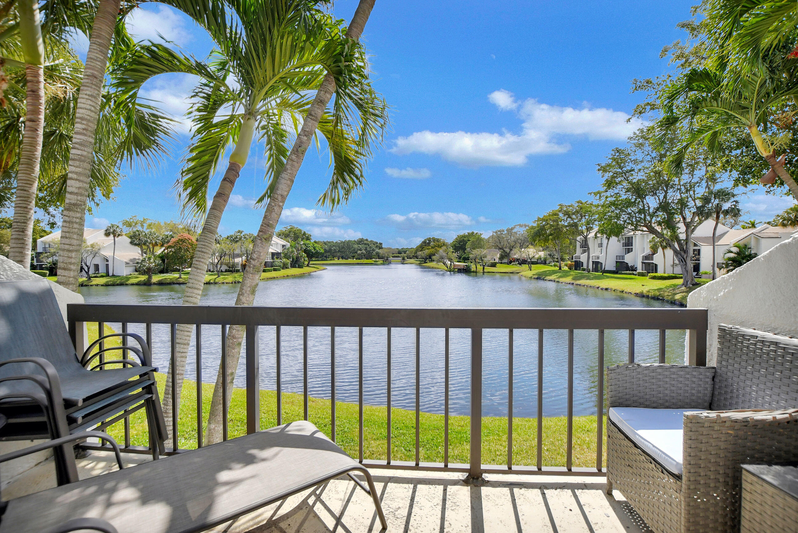 804 Bridgewood Place Boca Raton, FL 33434 - Photo 5 of 54 View!!!