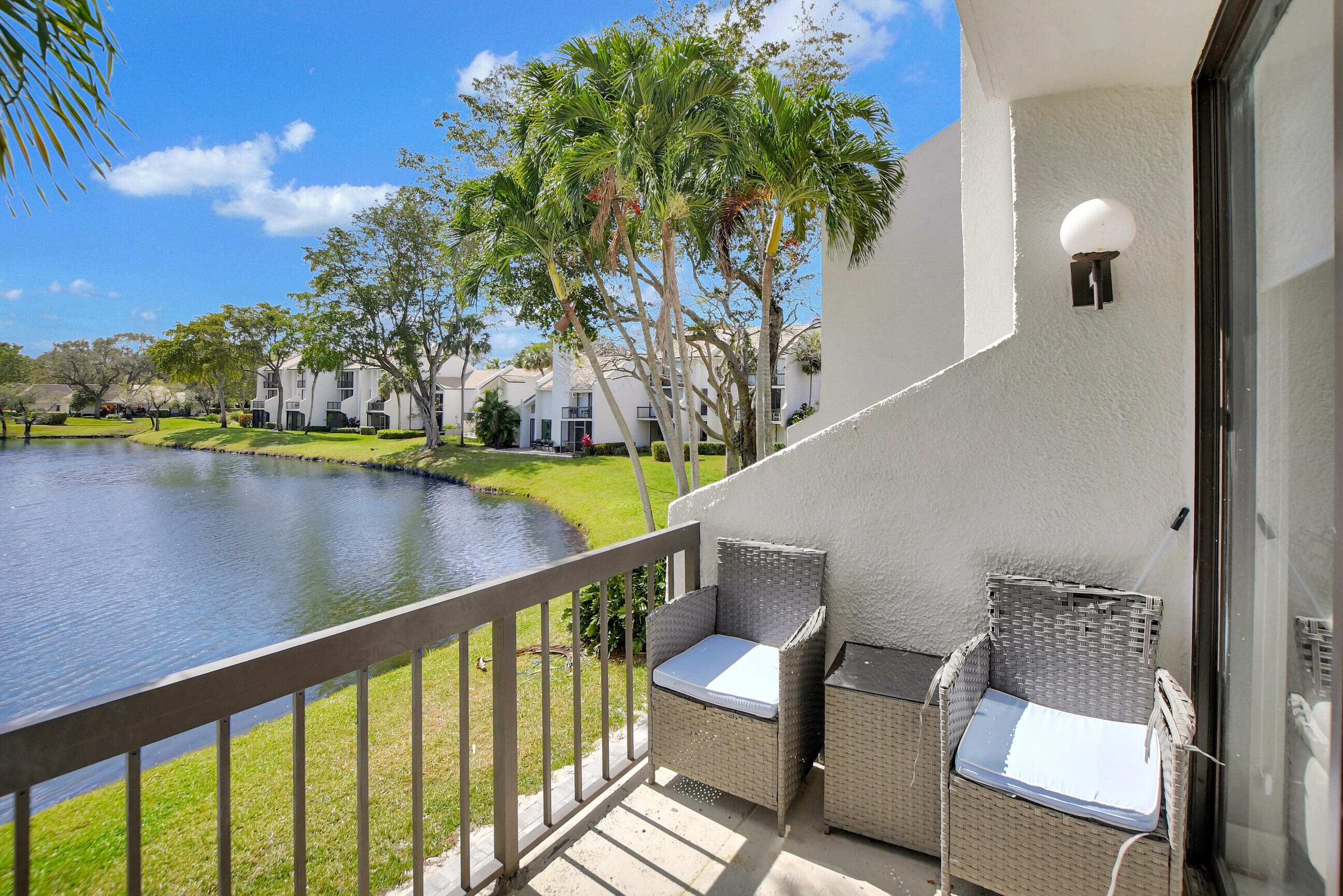 804 Bridgewood Place Boca Raton, FL 33434 - Photo 10 of 54 37_dsc_2918