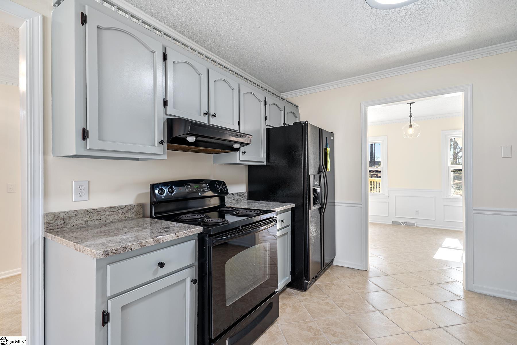 9 Pine Gate Court Greenville, SC 29607 - Photo 12 of 31