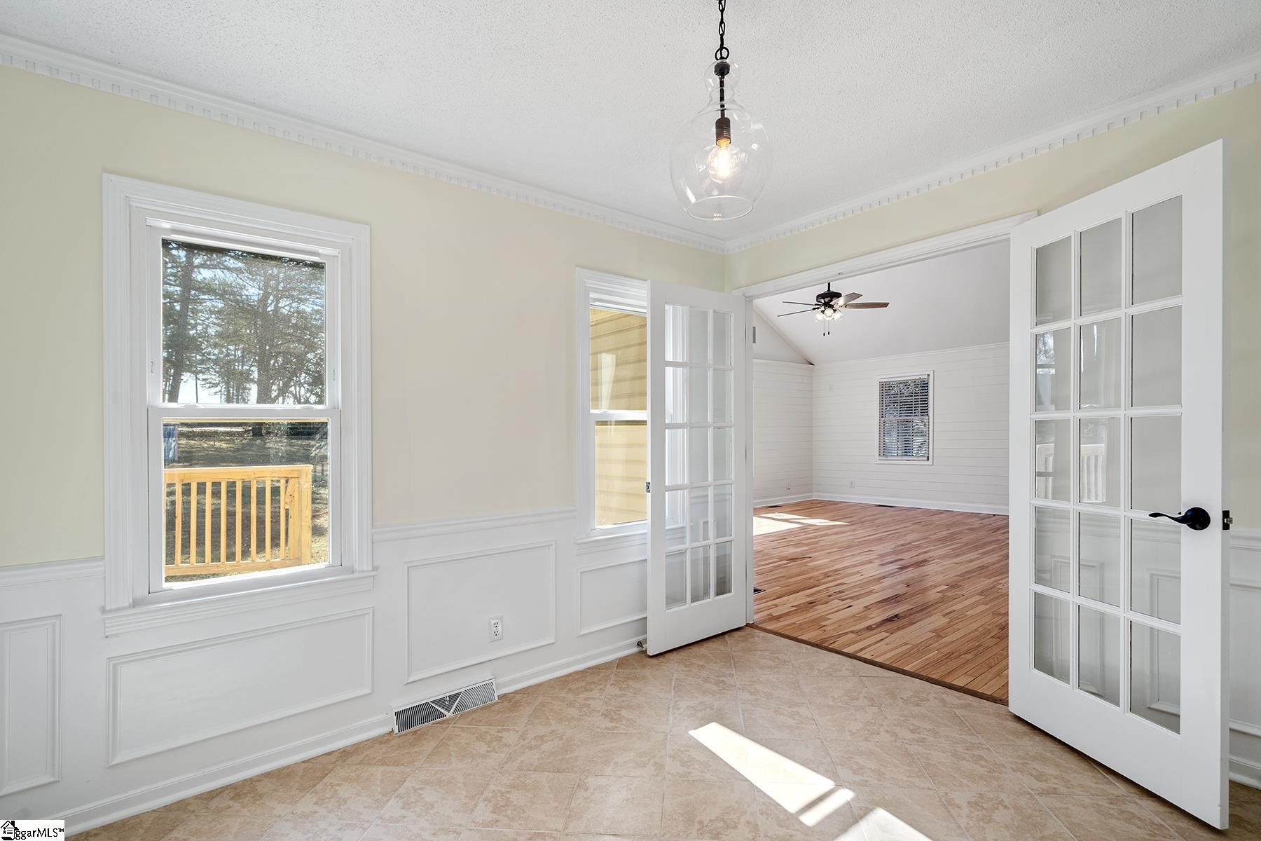 9 Pine Gate Court Greenville, SC 29607 - Photo 15 of 31