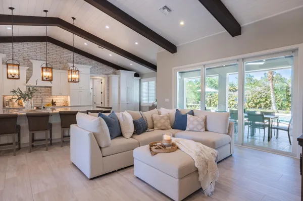 $2,075,000 | 12275 185th Street North, Jupiter, FL 33478