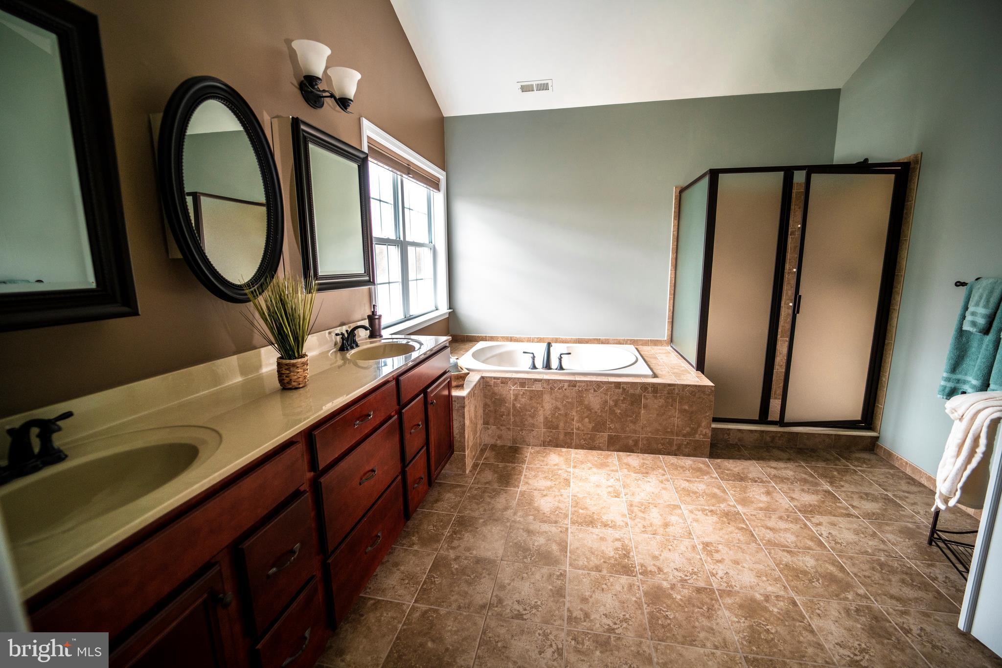 106 Bennington Road Phoenixville, PA 19460 - Photo 30 of 40 Master Bath with Tub & Shower
