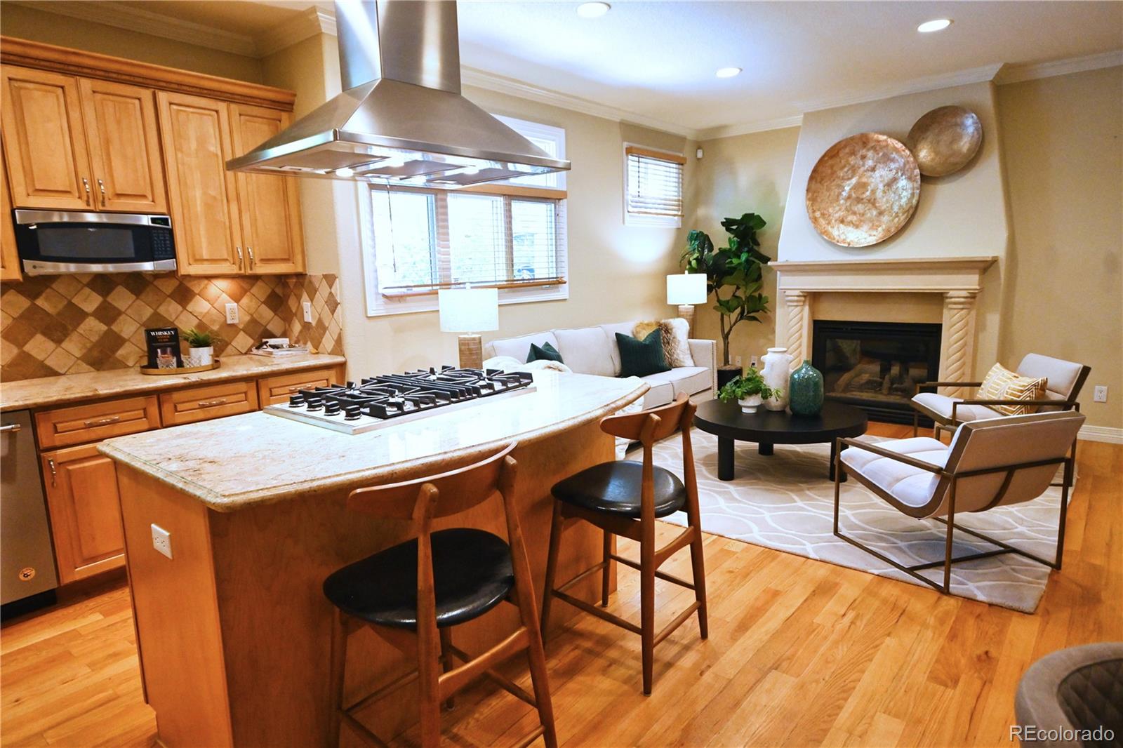 178 Jackson Street Denver, CO 80206 - Photo 4 of 38