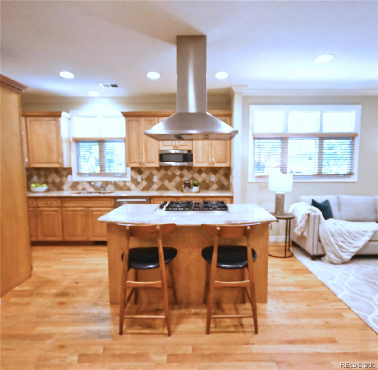 178 Jackson Street Denver, CO 80206 - Photo 8 of 38