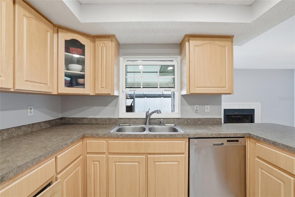 4104 Fallon Court Brandon, FL 33511 - Photo 23 of 56