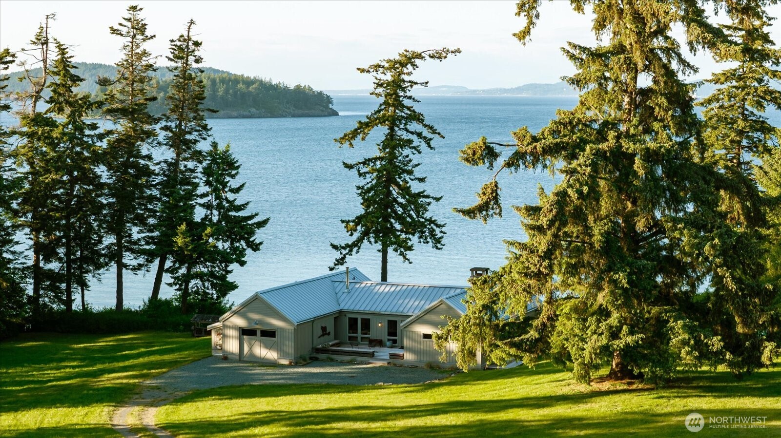 5837 Ambleside Loop Anacortes, WA 98221 - Photo 14 of 40